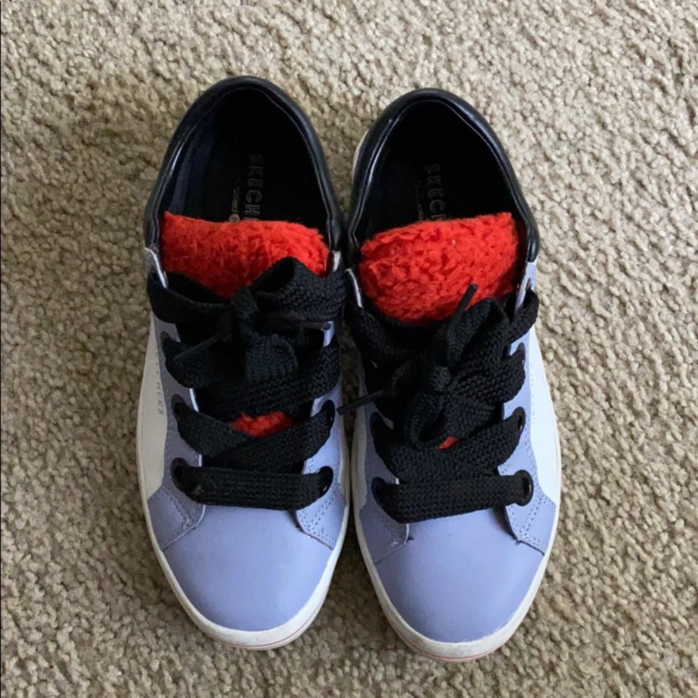 Skechers sneakers